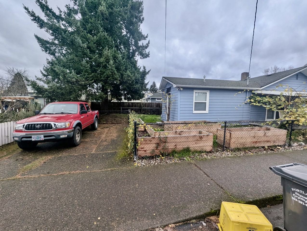 4006 Se 74th Ave #NA - Photo 3 of 12