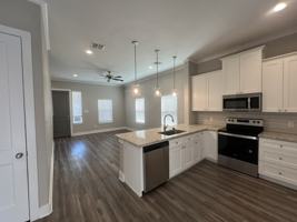 featured image of 701 Highlands St #1