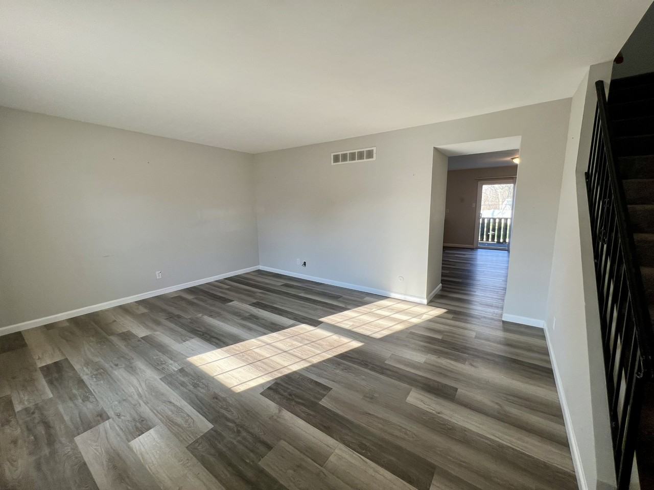 3151 Waycross Dr #3151 - Photo 3 of 11