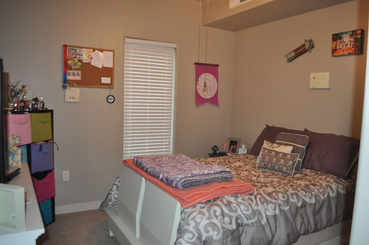 Eastbrook Flats #1 - Photo 7 of 24