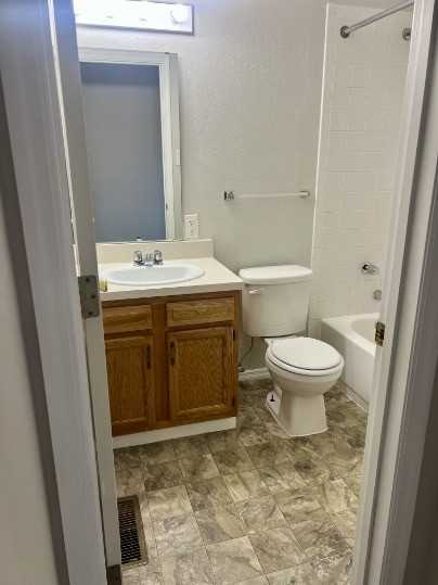 3142 Waycross Dr #3142 - Photo 6 of 10