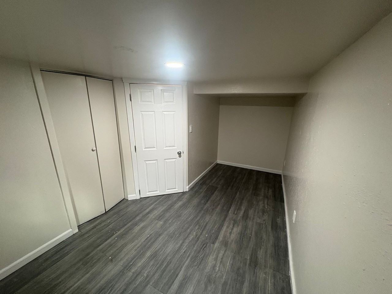 929 Pecks Dr - Photo 5 of 11