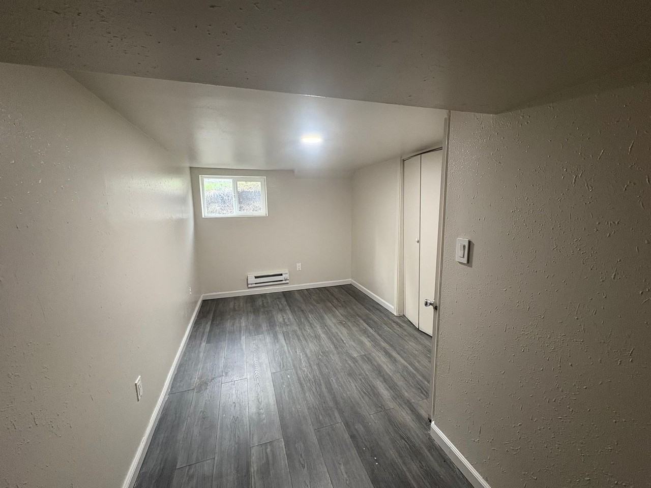 929 Pecks Dr - Photo 6 of 11