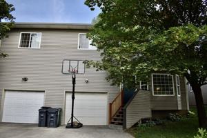 featured image of 704 N Polk St #1