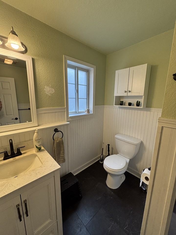 704 N Polk St #1 - Photo 4 of 8