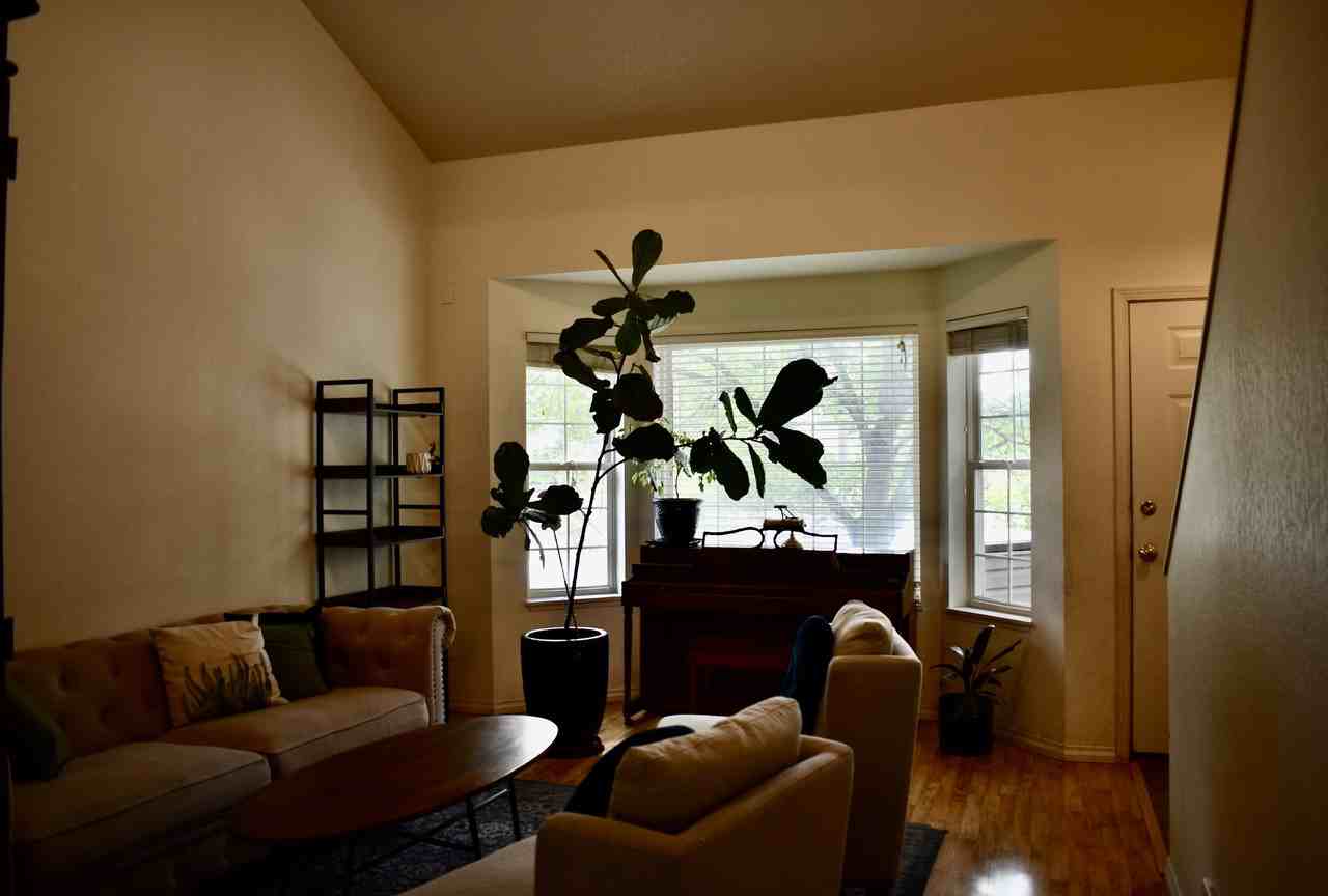 704 N Polk St #1 - Photo 5 of 8