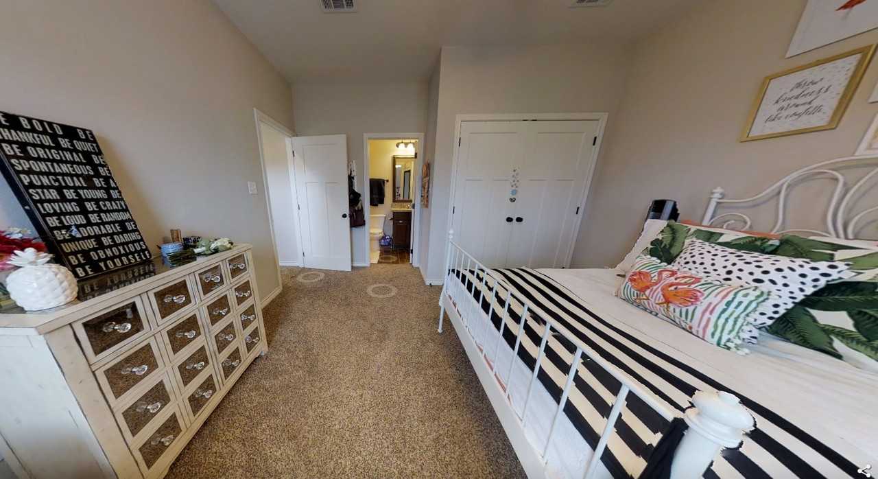 1112 Oney Hervey Dr #1 - Photo 4 of 15