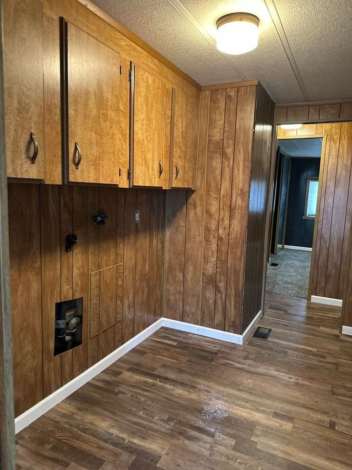 18515 Freight Road Ln - Photo 6 of 16