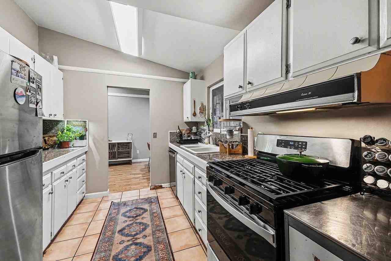 2537 166th Ave Se - Photo 6 of 14