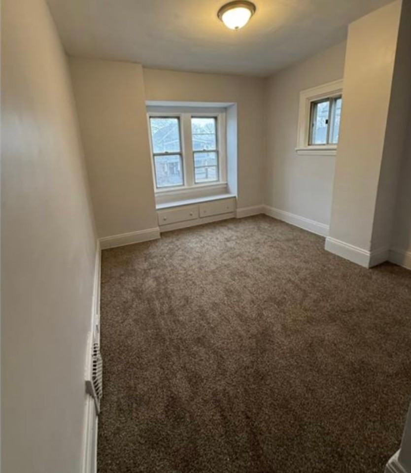 13908 Glenside Rd - Photo 6 of 8