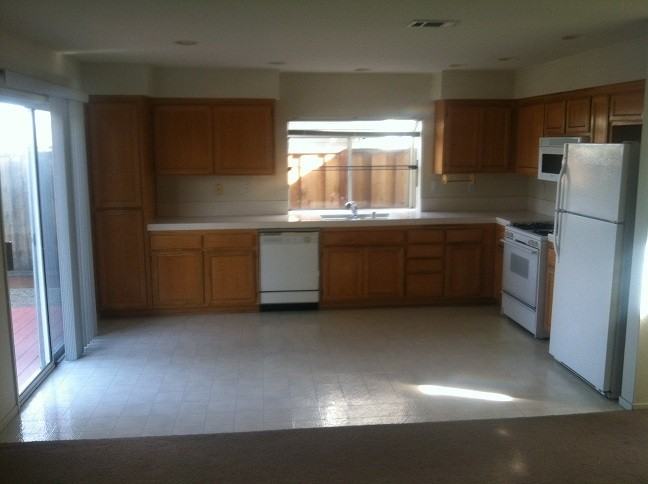 3025 Staples Ranch Dr - Photo 2 of 11