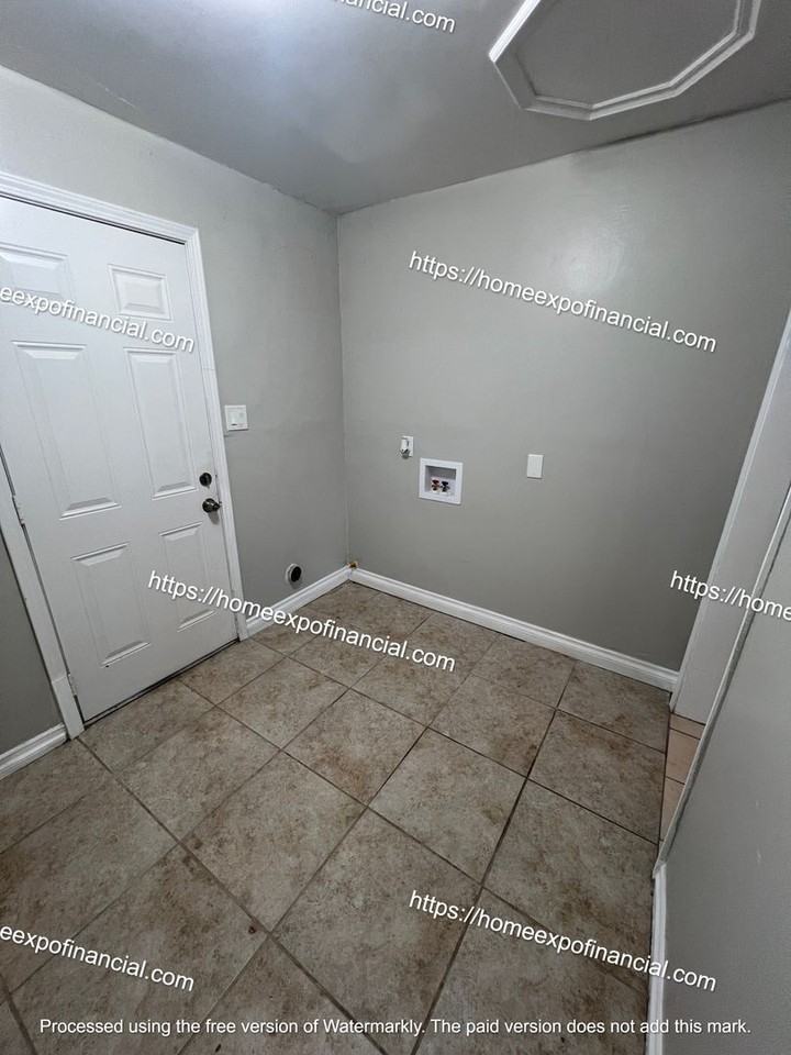 1221 N Rancho Ave - Photo 3 of 46