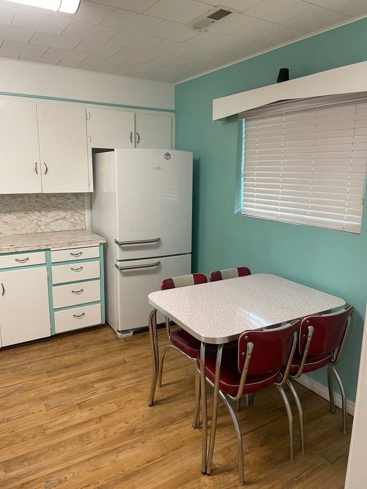 300 300 N 367 W - Photo 3 of 6