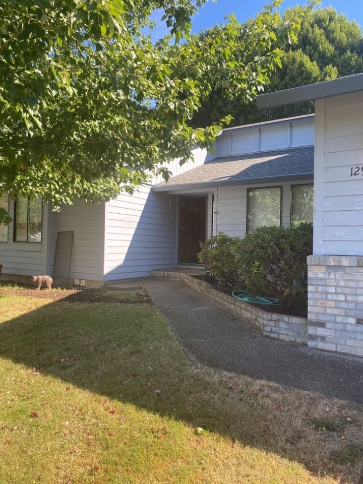 12909 Nw 40th Ave - Photo 3 of 33