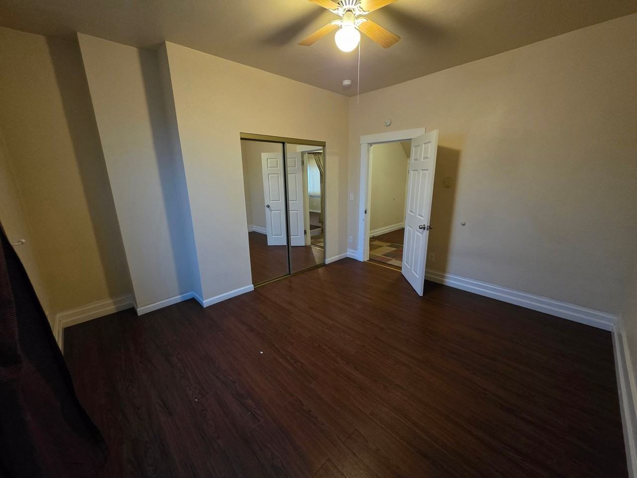 217 E Pacific Ave - Photo 4 of 18