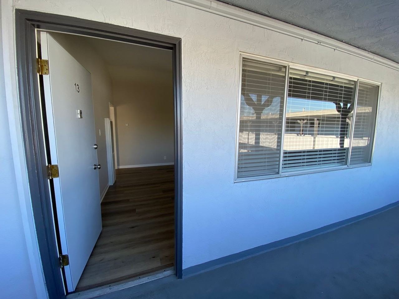 Buena Vista Apartments - Photo 4 of 26