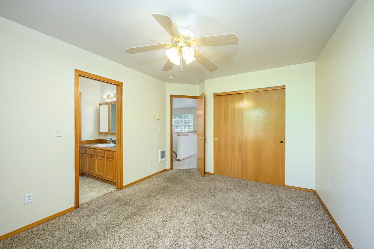 EDD1411 - Photo 6 of 34