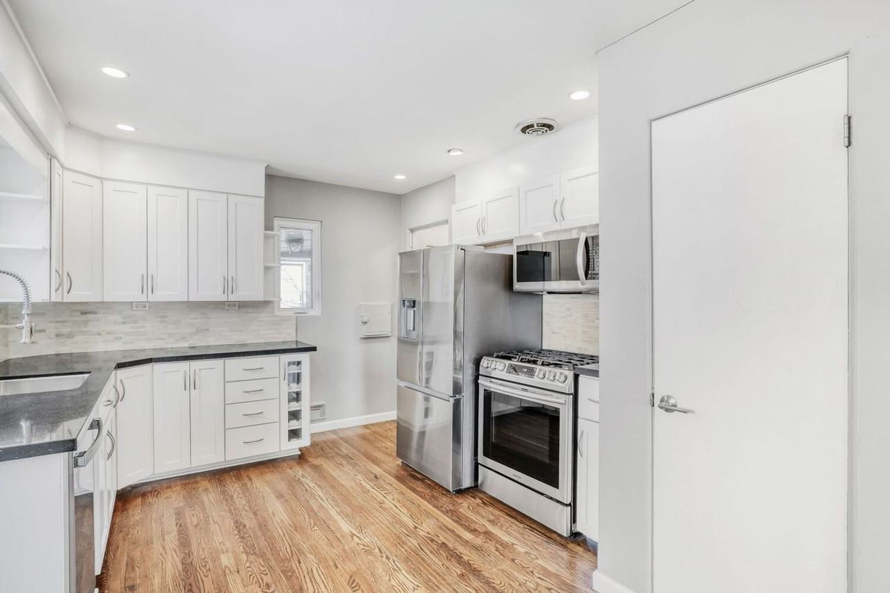 4939 W 30th Ave - Photo 4 of 32