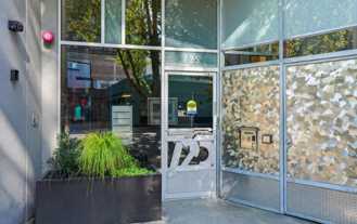 725 Nw Flanders St - Photo 1 of 1