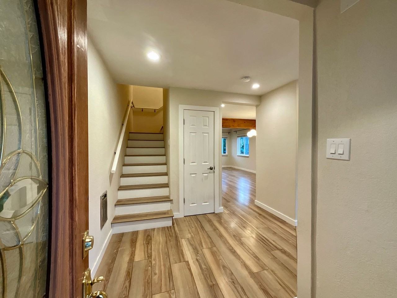 922 28th Ave S - Photo 2 of 23