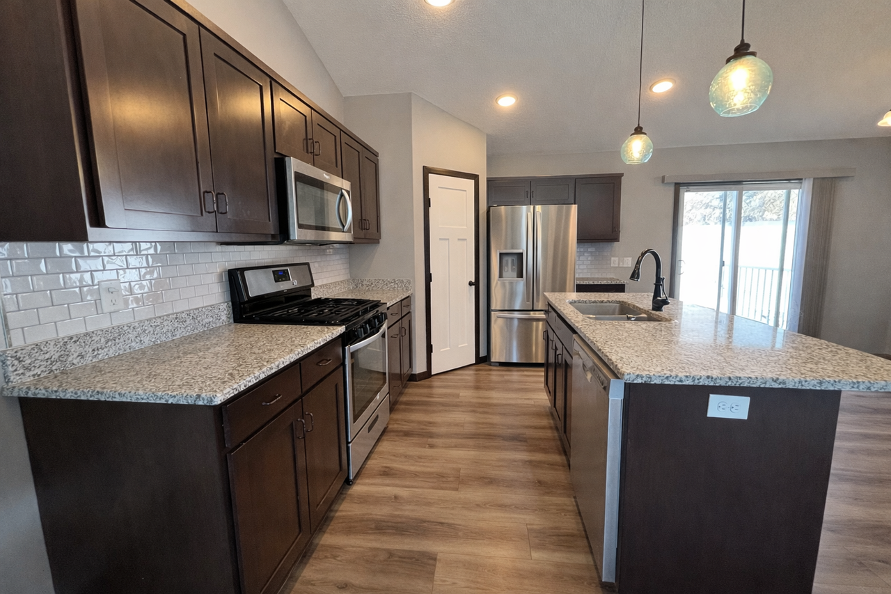 479 18th St Nw - Photo 2 of 28