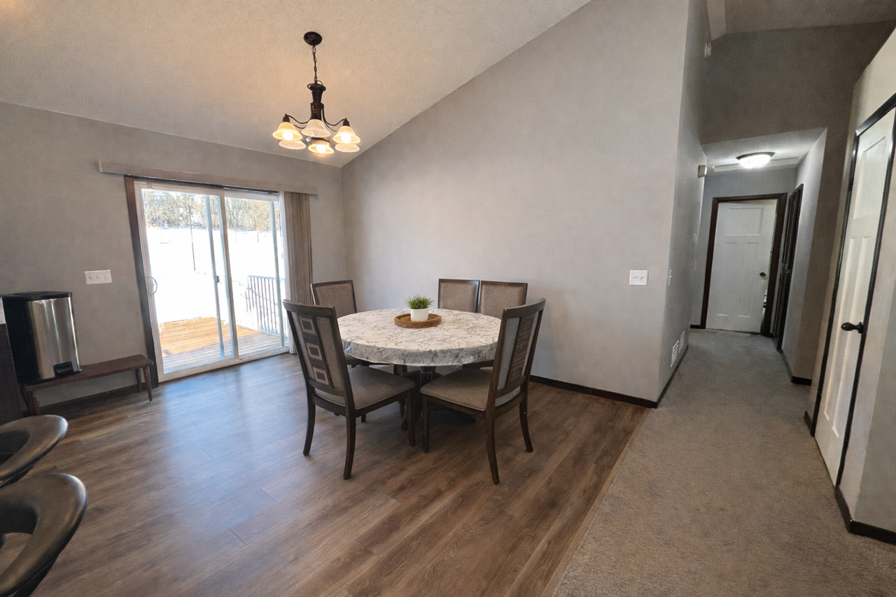 479 18th St Nw - Photo 5 of 28