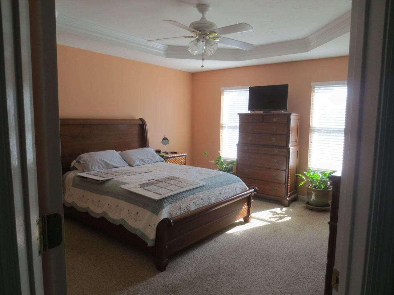 1318 Maple Leaf Ct - Photo 6 of 7