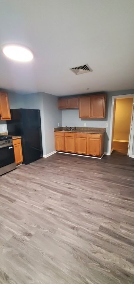 84 Danforth St Apt 3s #3S - Photo 2 of 30