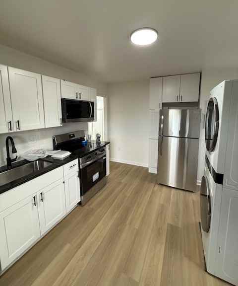 356 Vine St #1 - Photo 4 of 14