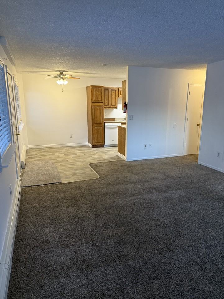 100 B Street - Photo 5 of 14