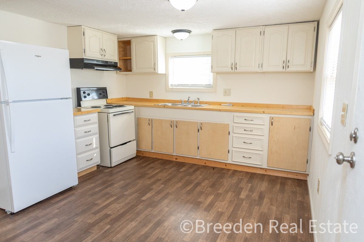 2012 Roselle Pl #1 - Photo 2 of 8