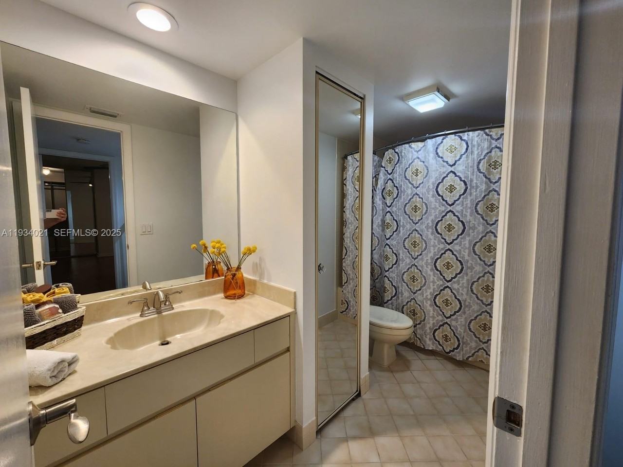 Jacaranda Ct #9977 - Photo 2 of 14