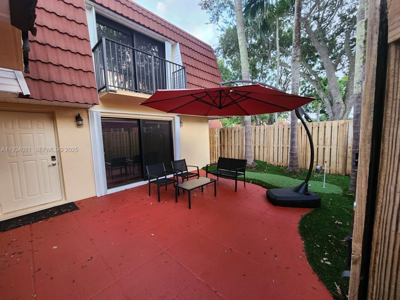 Jacaranda Ct #9977 - Photo 4 of 14