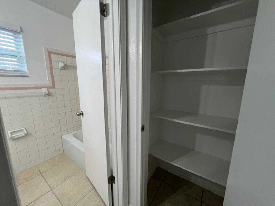 523 S K St #523-5 - Photo 7 of 11