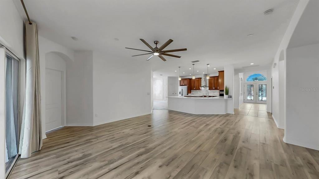 302 York Dale Dr #302 - Photo 6 of 35