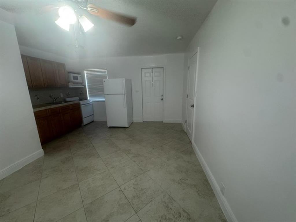 1822 Dixieanna St #1822-10 - Photo 3 of 10