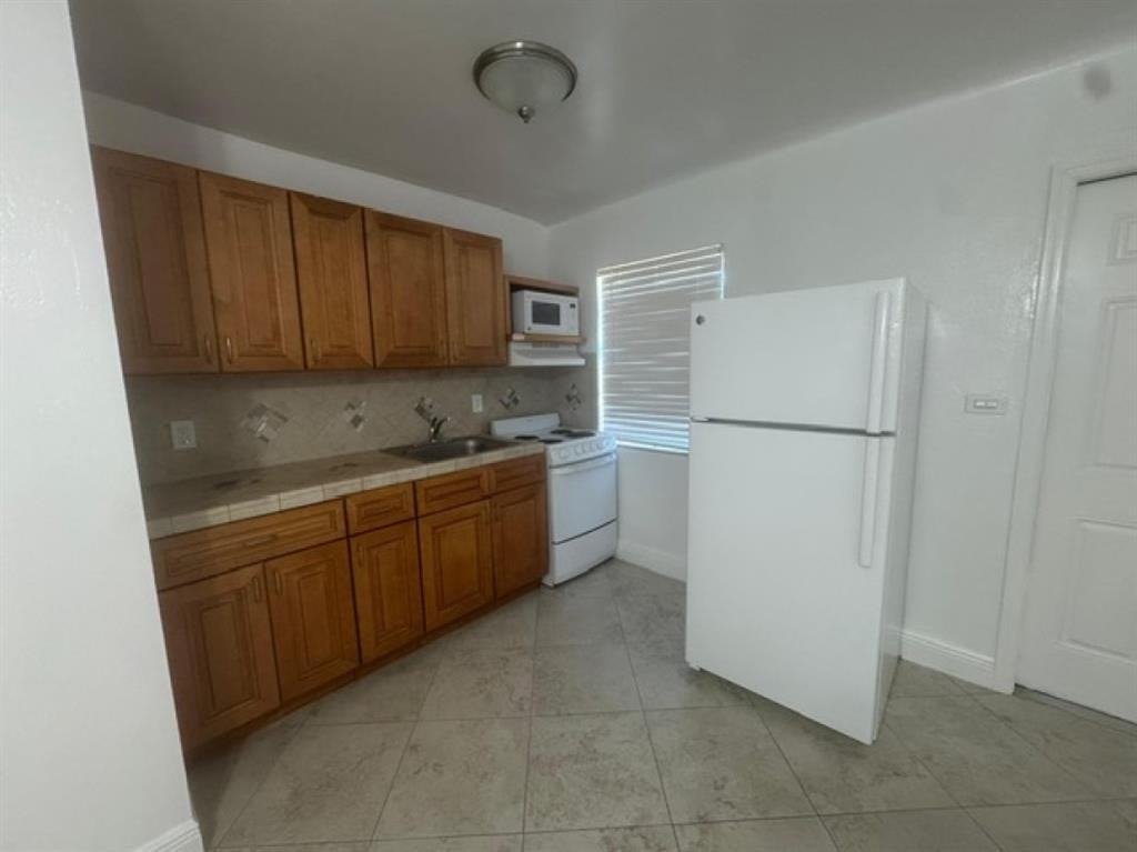 1822 Dixieanna St #1822-10 - Photo 5 of 10