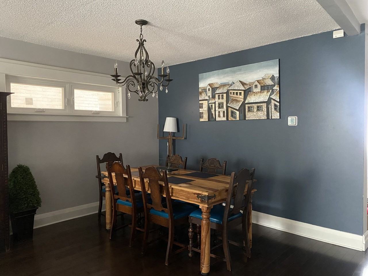 62 Newmarket Ave - Photo 6 of 27