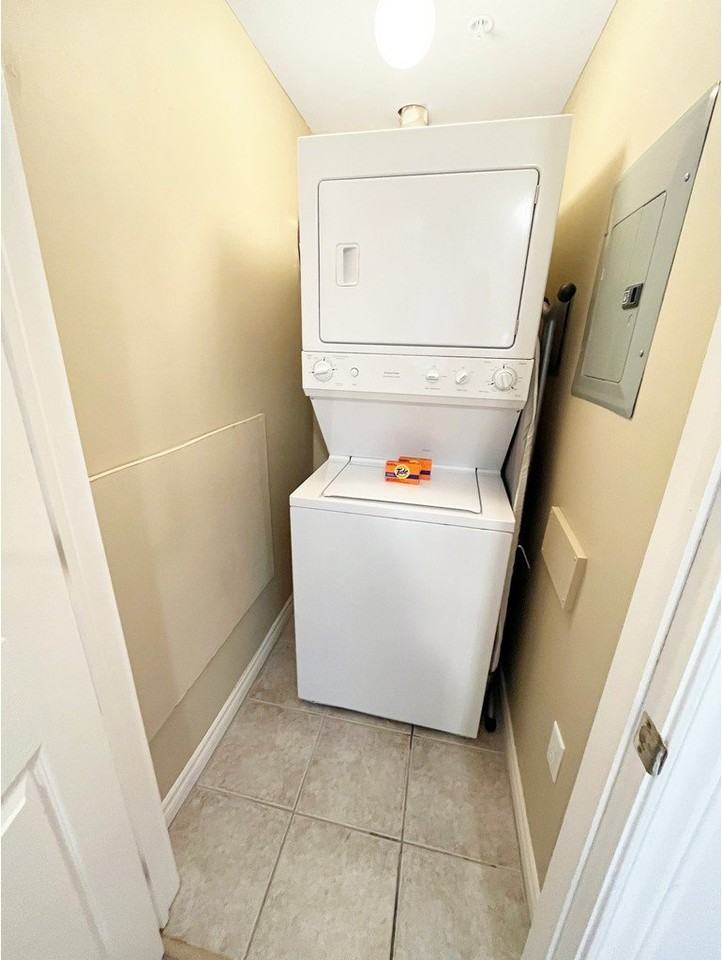 556 Bedford Hwy - Photo 2 of 18