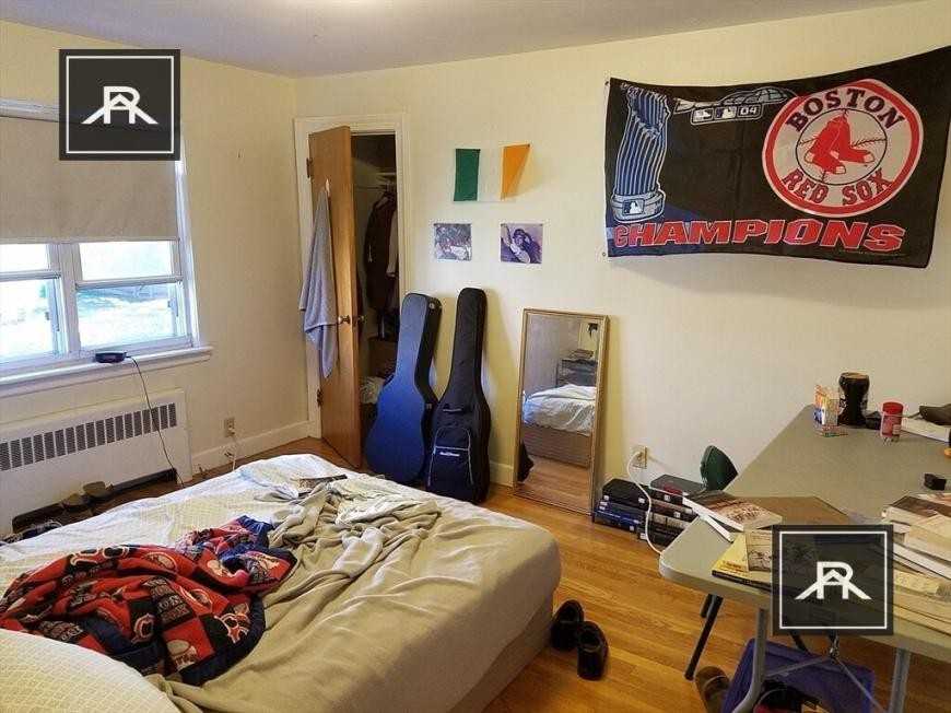 14 Caltha Rd - Photo 4 of 10