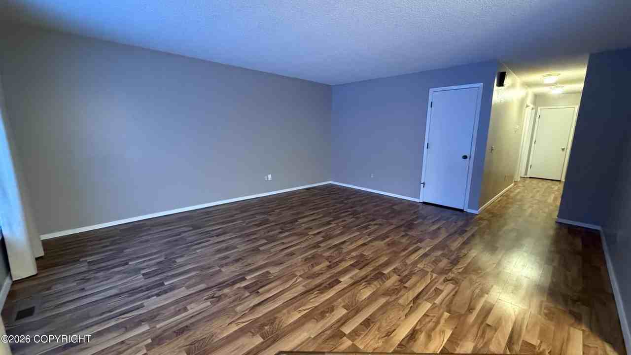 7720 Randamar Cir - Photo 2 of 16