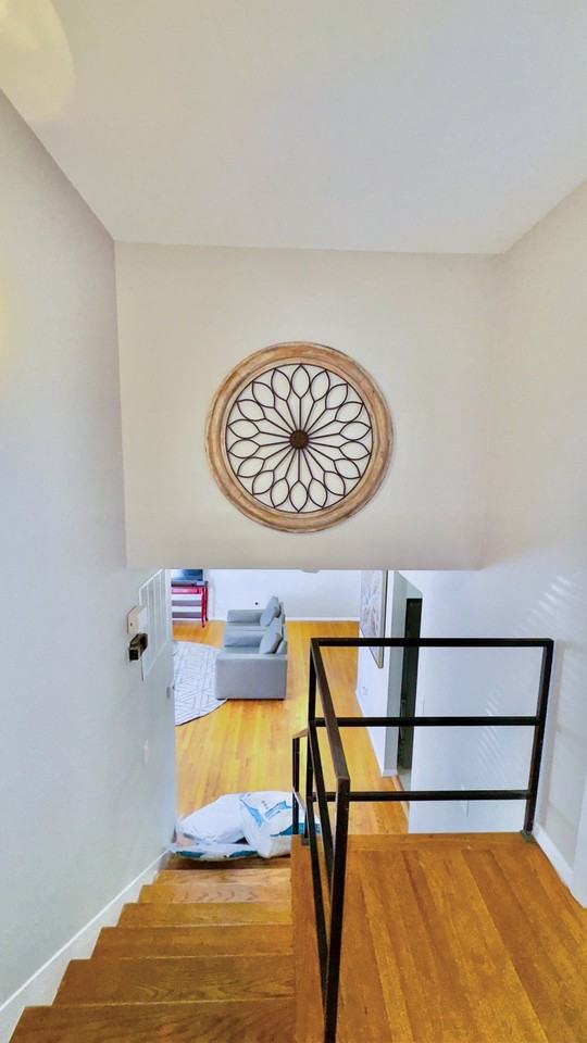 W Maynard Ave - Photo 7 of 10