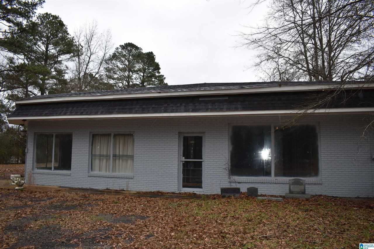 835 Temple Ave S - Photo 3 of 6