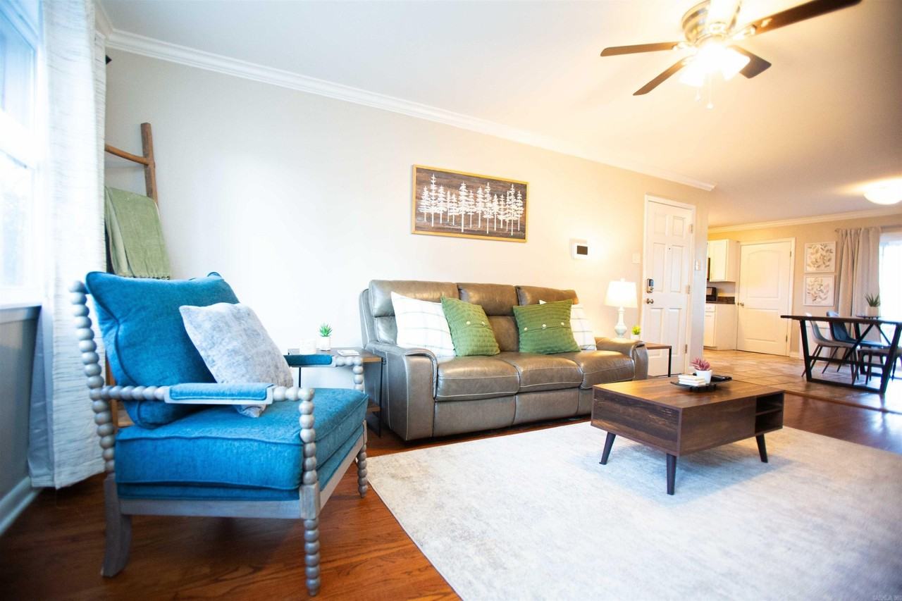 507 Uams Blvd - Photo 3 of 21