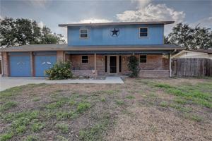 featured image of 3141 Baybrook Dr