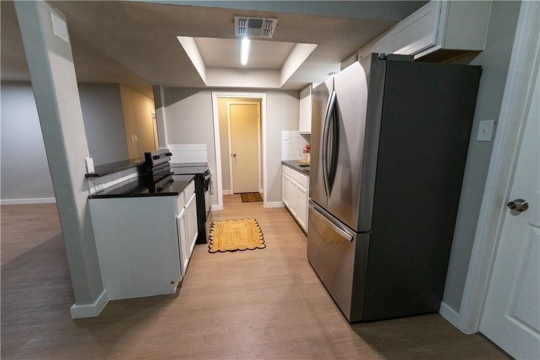 1734 Mermaid Dr - Photo 2 of 13