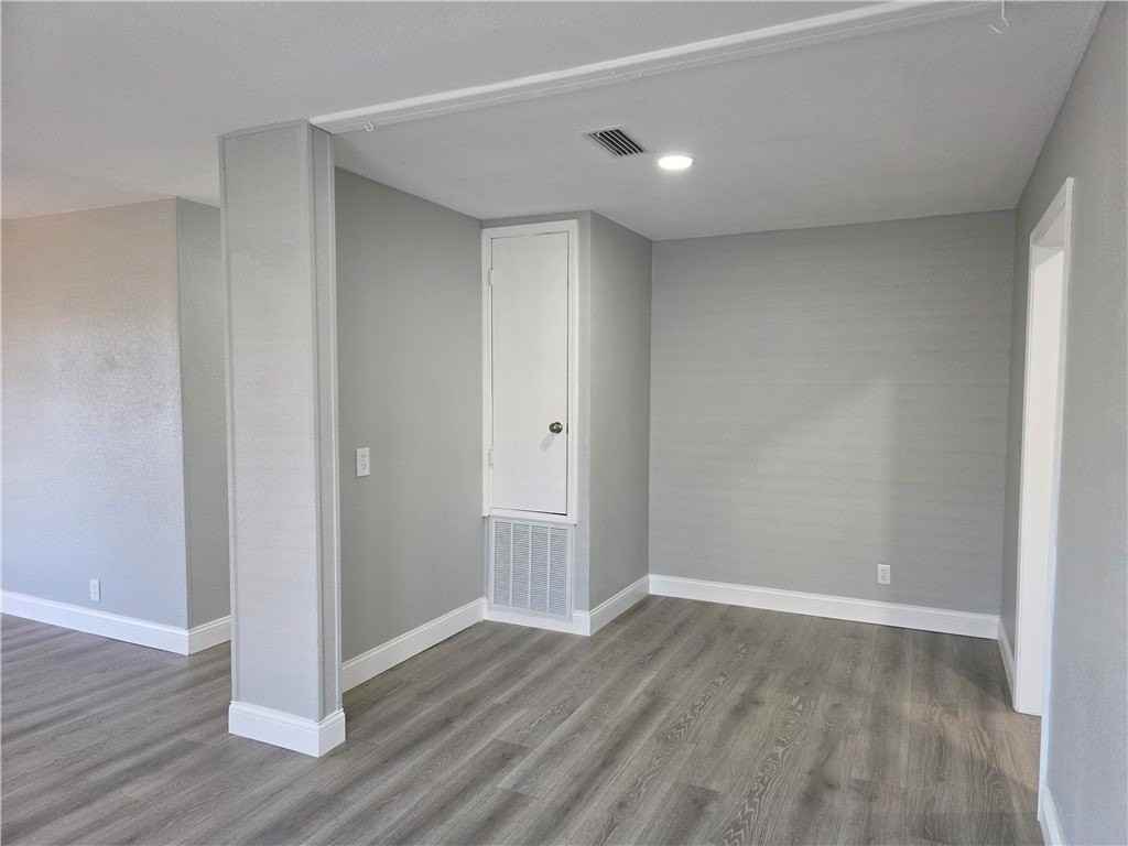 5409 Wharton St - Photo 5 of 36