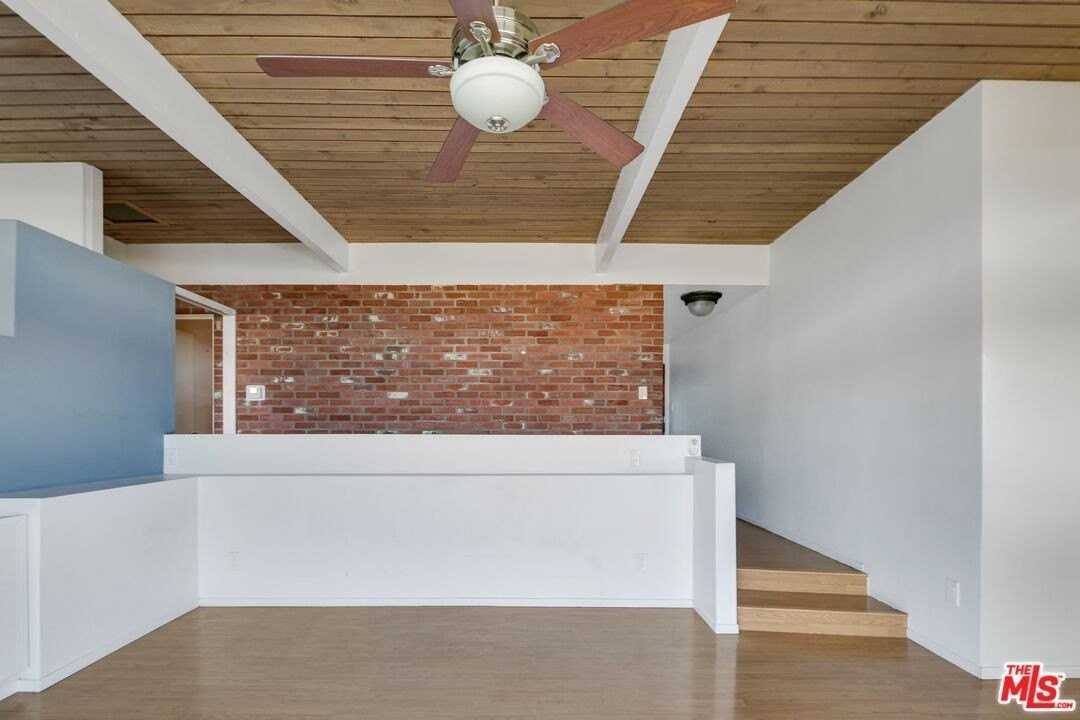 11667 Picturesque Dr - Photo 4 of 14