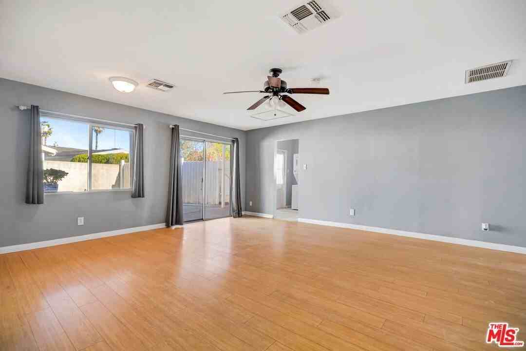 15157 Valleyheart Dr Unit B #B - Photo 2 of 17