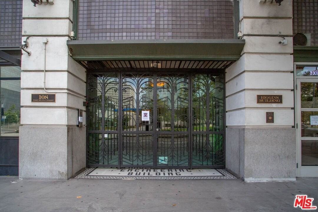 108 W 2nd St Apt 714 #714